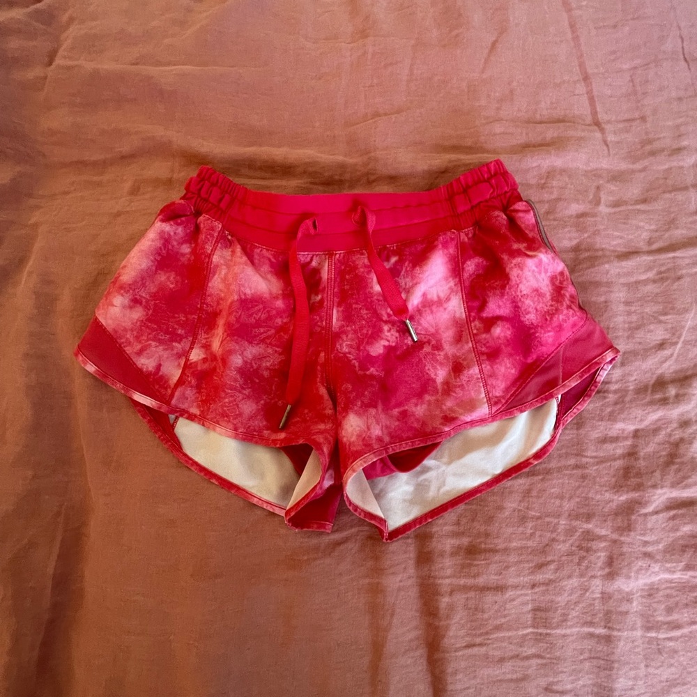 Lululemon Athletica Hotty Hot Shorts Size 6
